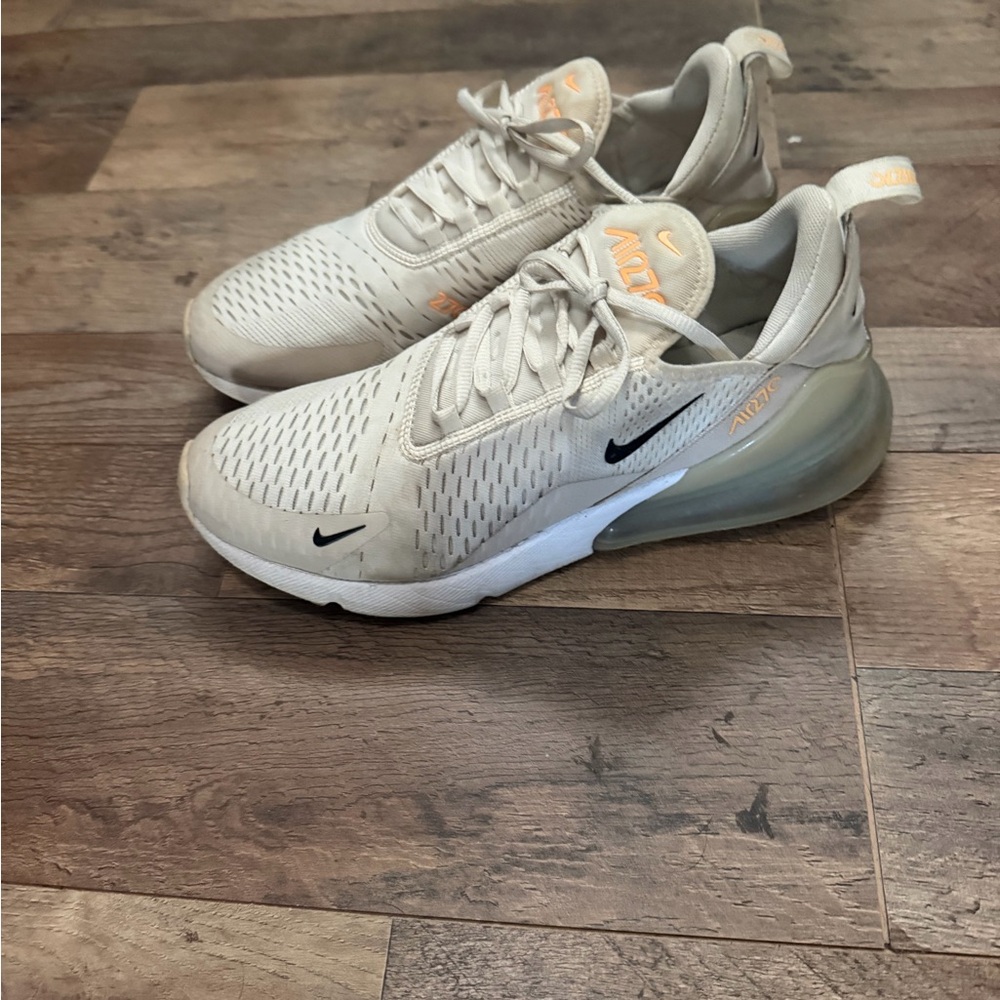 Nike Women Air Max 270 Sneaker in Cream with Orange Accents